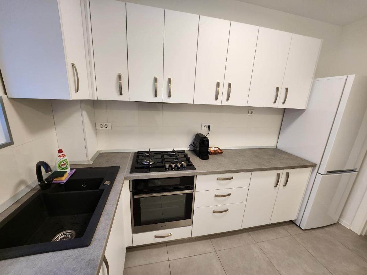 Business And Family Luxury In Floreasca On Apartament