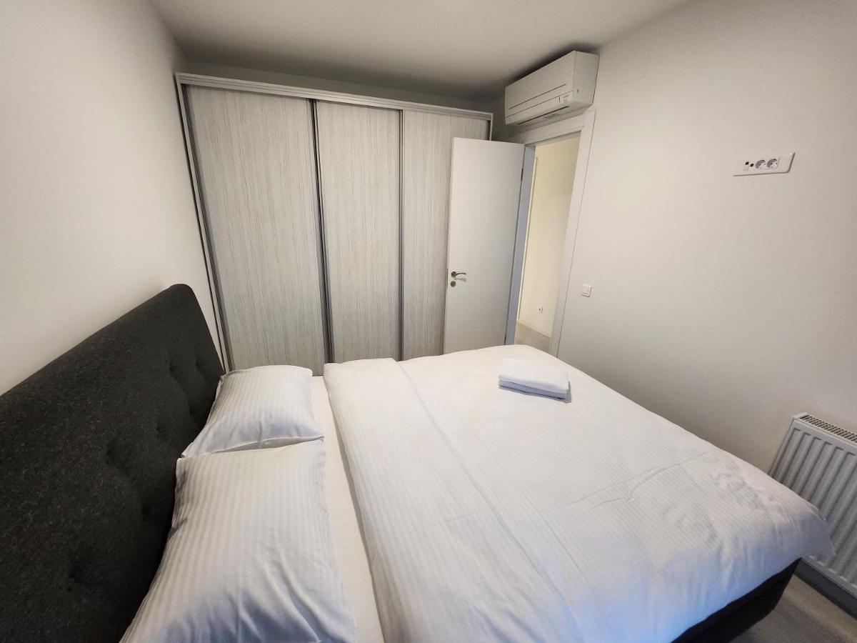 Business And Family Luxury In Floreasca On Apartament Bucureşti